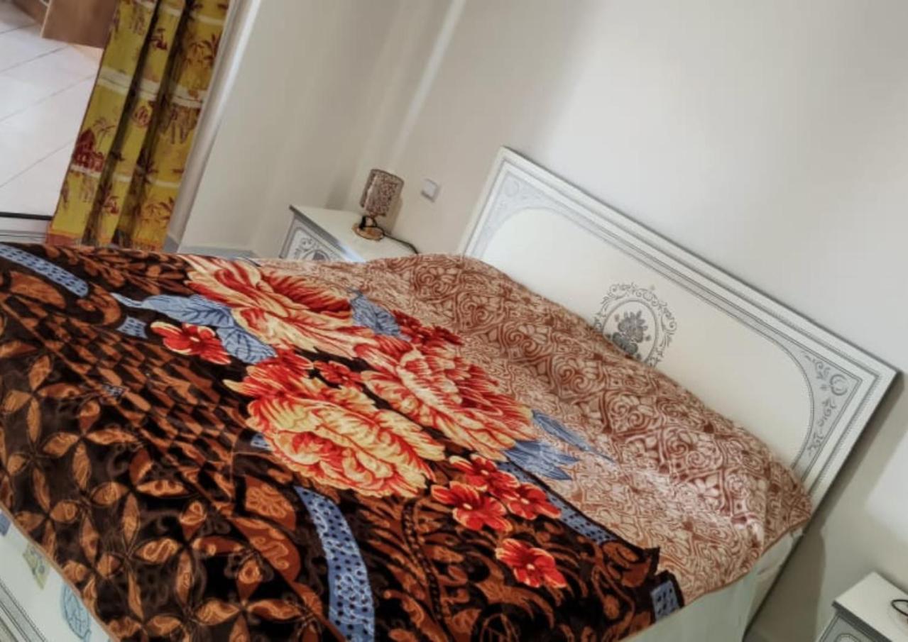 Julia Au Centre Dans Borj Dalat Apartamento Agadir